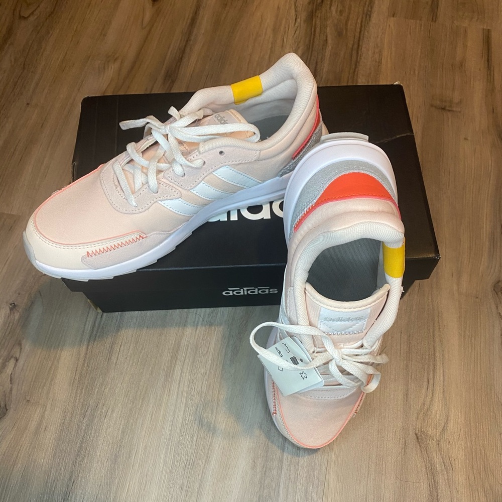Adidas retrorun size 8